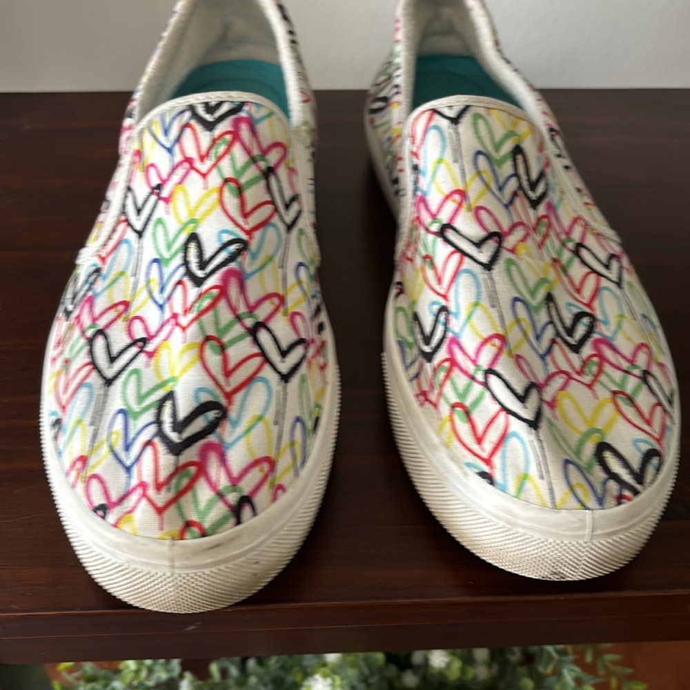 Woman’s US 10 Sketchers slip on - Picture 3 of 10